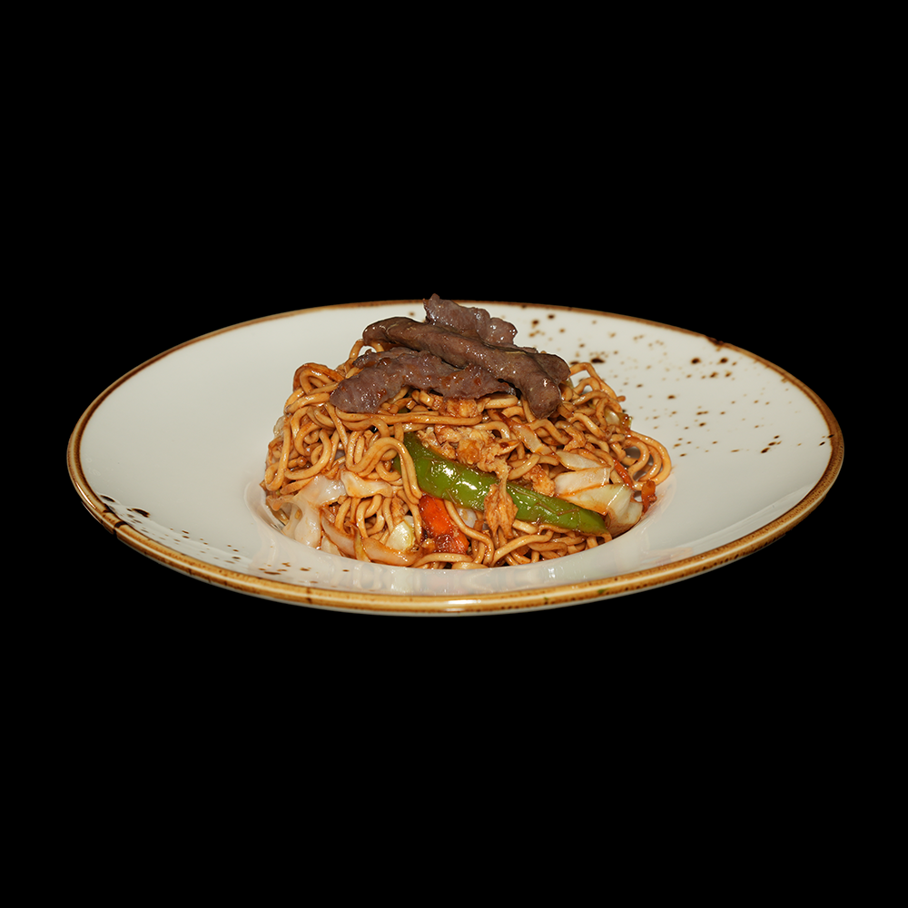 Yakisoba de ternera
